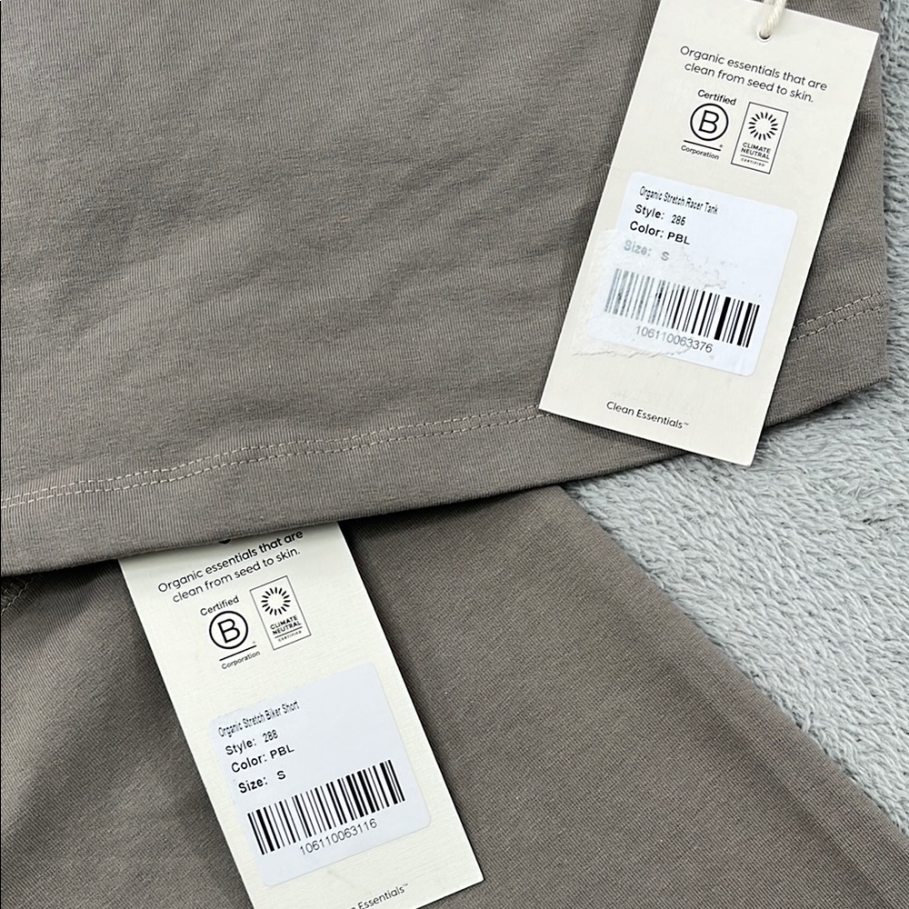 MATE the Label Women's Bike Shorts and Sports Bra Set in Taupe- read! - Picture 3 of 16